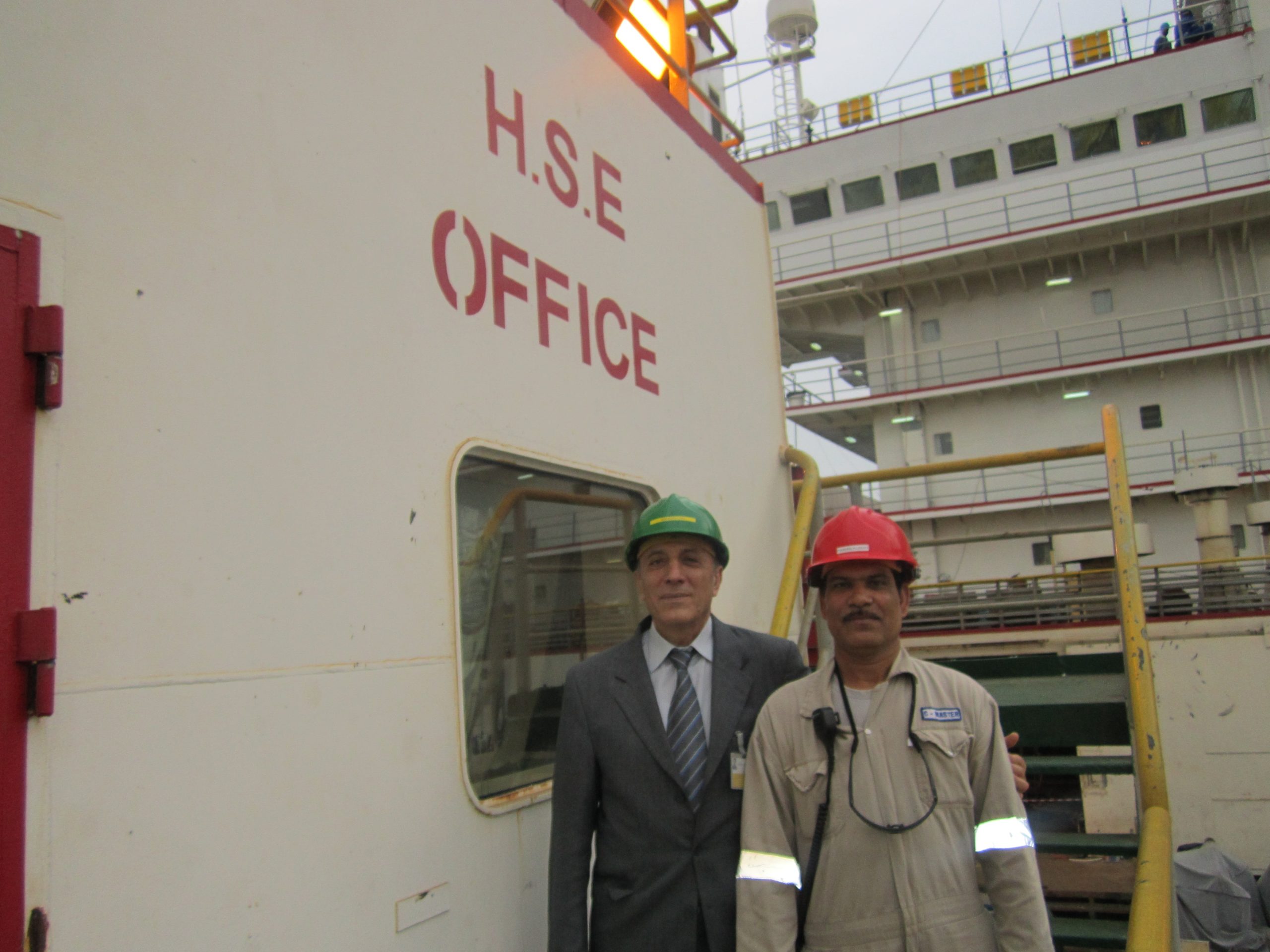 پرویز پیراسته - سم سازان - سمسازان